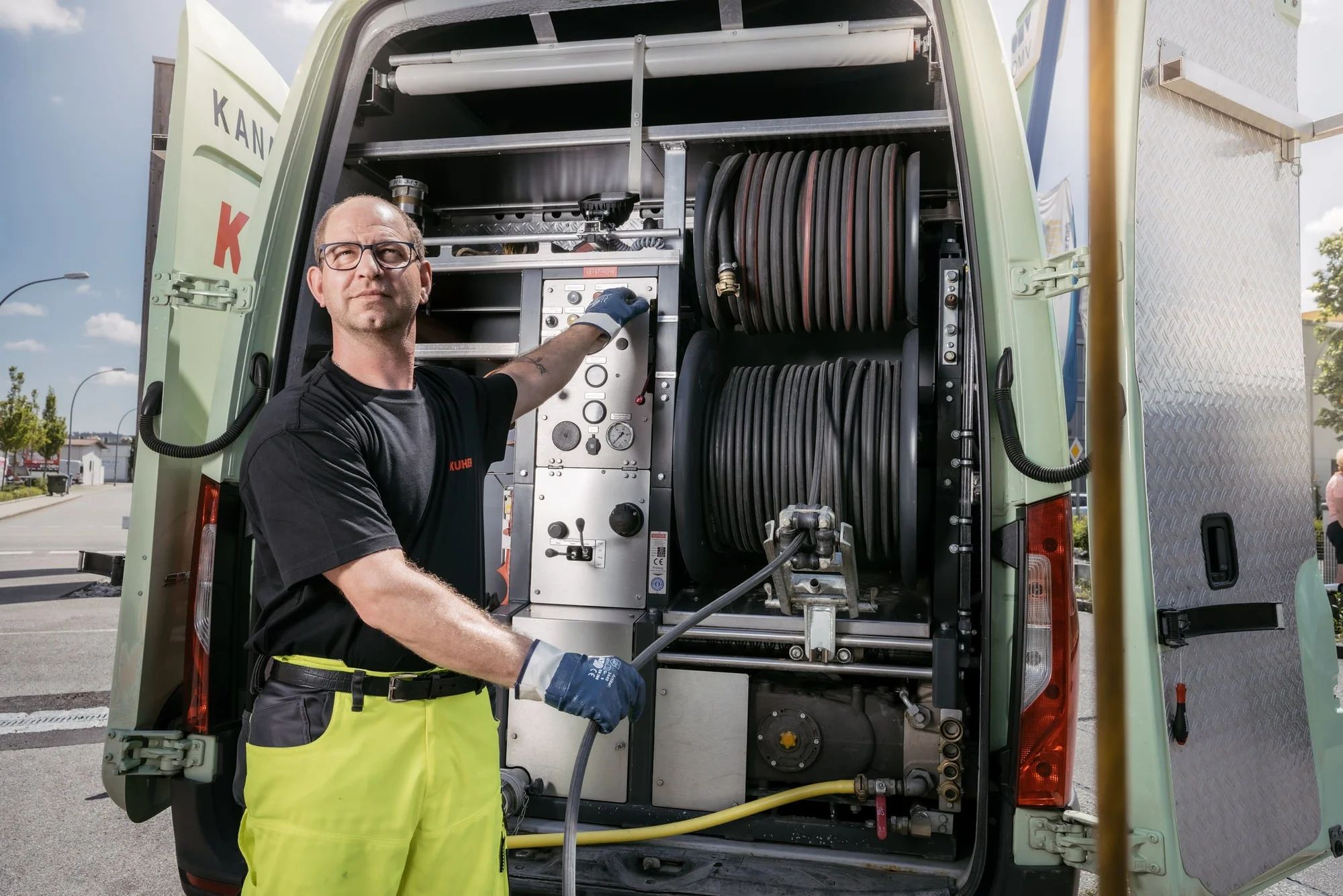 Rohrreinigung in Neuendorf für Abfluss und WC
